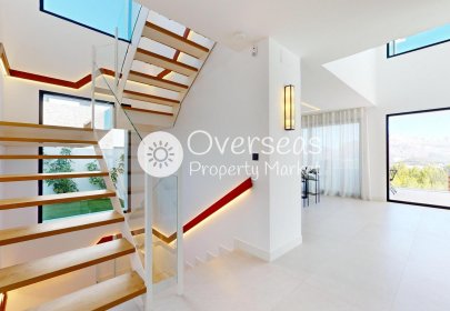 Obra nueva - Villa -
Polop