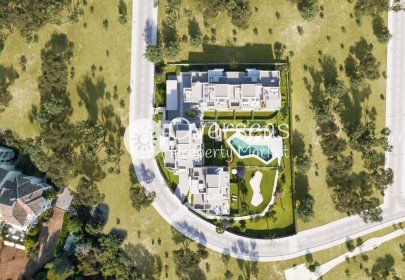 Nowy budynek - Daszek -
Estepona