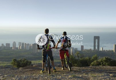 Obra nueva - Villa -
Finestrat