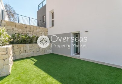 Obra nueva - Villa -
Finestrat