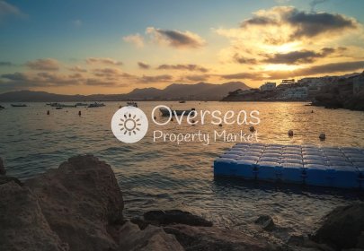 Nowy budynek - Villa -
San Juan de los Terreros