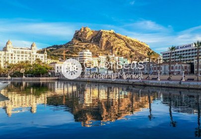 Nowy budynek - Ground floor apartment -
Alicante