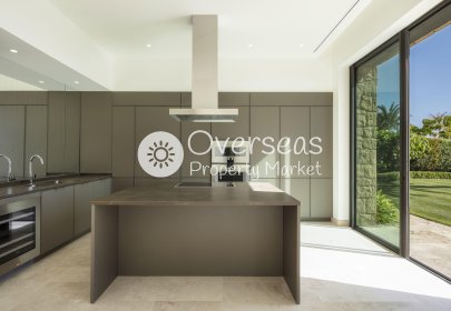 Nouvelle construction - Villa -
Casares