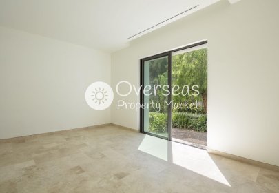 Nouvelle construction - Villa -
Casares