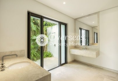 Nouvelle construction - Villa -
Casares