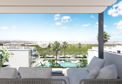 Nouvelle construction - Top Floor Bungalow -
Torrevieja