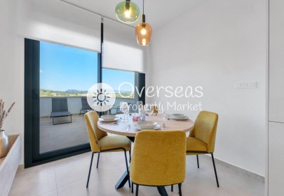 Nouvelle construction - Top Floor Bungalow -
Torrevieja