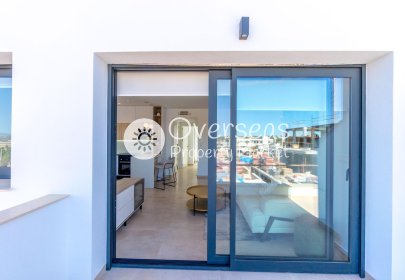 Nouvelle construction - Top Floor Bungalow -
Torrevieja