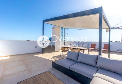 Nouvelle construction - Top Floor Bungalow -
Torrevieja
