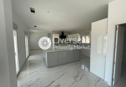 Obra nueva - Villa -
Pinoso