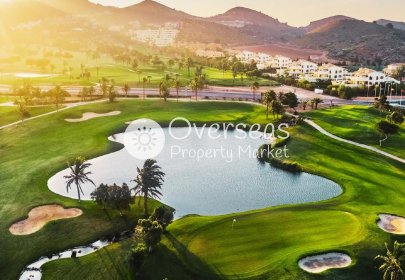 Obra nueva - Apartamento / piso -
La Manga del Mar Menor