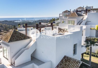 Obra nueva - Ático -
Benahavís