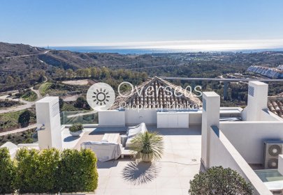 Obra nueva - Ático -
Benahavís