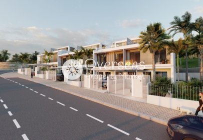 Obra nueva - Adosado -
Estepona