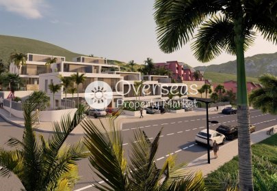 Obra nueva - Adosado -
Estepona