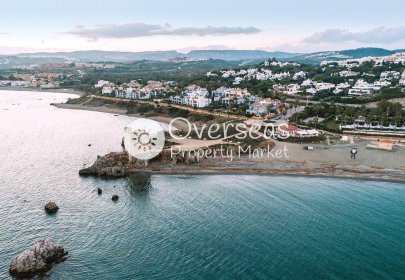 Obra nueva - Ático -
Casares