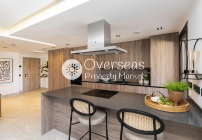 Obra nueva - Ático -
Istán