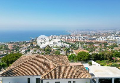 Neue Gebäude - Villa -
Benalmádena - La Capellanía