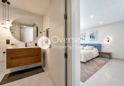 Obra nueva - Villa -
Finestrat