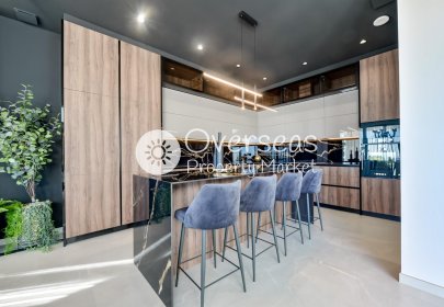 Obra nueva - Villa -
Finestrat