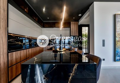 Obra nueva - Villa -
Finestrat