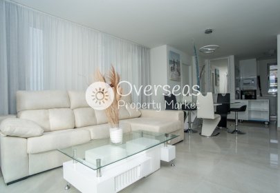 Neue Gebäude - Wohnung -
Finestrat