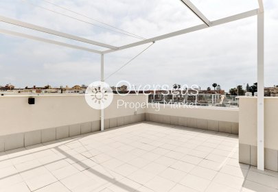 Nouvelle construction - Top Floor Bungalow -
Torrevieja