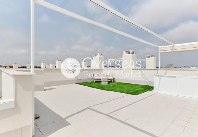 Nouvelle construction - Top Floor Bungalow -
Torrevieja