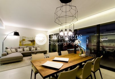 Obra nueva - Villa -
Orihuela Costa