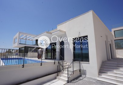 Obra nueva - Villa -
Polop