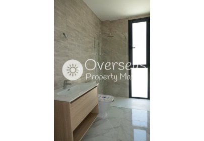 Obra nueva - Villa -
Polop