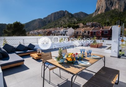 Nouvelle construction - Villa -
Polop