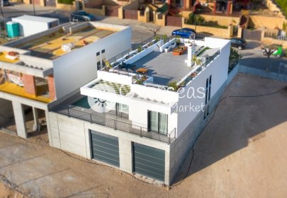 Nouvelle construction - Villa -
Polop