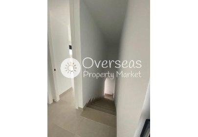 Nowy budynek - Villa -
Orihuela Costa