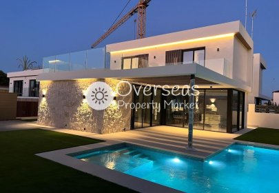 Nowy budynek - Villa -
Orihuela Costa
