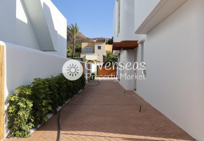 Obra nueva - Villa -
Alfas del Pi