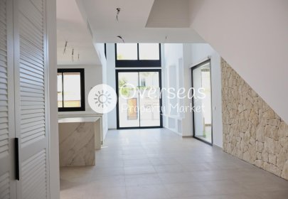 Obra nueva - Villa -
Alfas del Pi