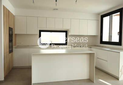 Obra nueva - Villa -
Alfas del Pi