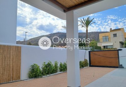 Obra nueva - Villa -
Alfas del Pi