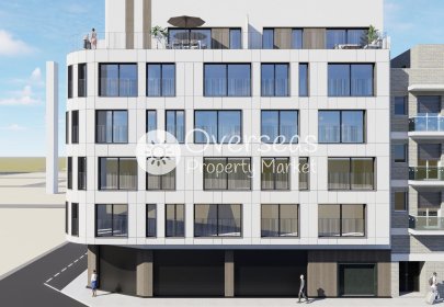 Nowy budynek - Daszek -
Torrevieja