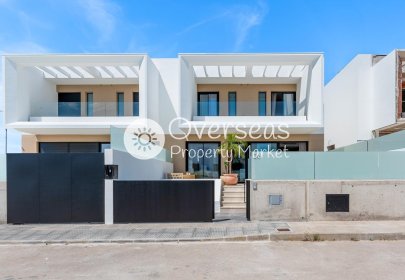 Obra nueva - Adosado -
Dolores