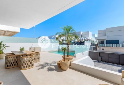 Obra nueva - Adosado -
Dolores