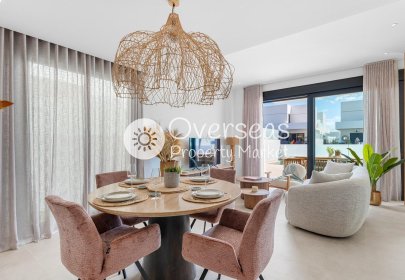 Obra nueva - Adosado -
Dolores