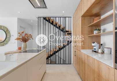 Obra nueva - Adosado -
Dolores