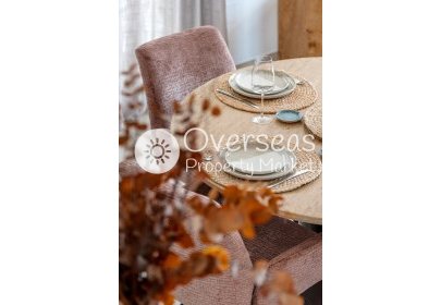 Nowy budynek - Semidetached -
Dolores