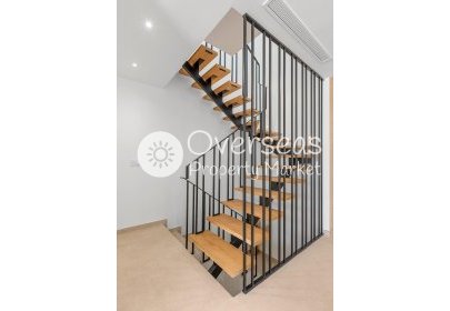 Nowy budynek - Semidetached -
Dolores
