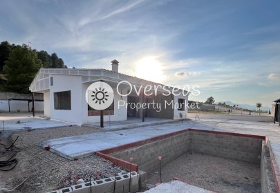 Nowy budynek - Villa -
Penaguila