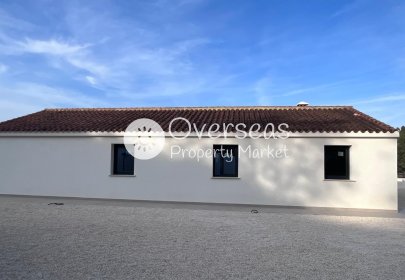 Obra nueva - Villa -
Penaguila