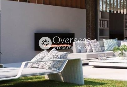 Neue Gebäude - Stadthaus -
Marbella