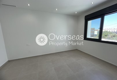 Obra nueva - Villa -
Almoradi